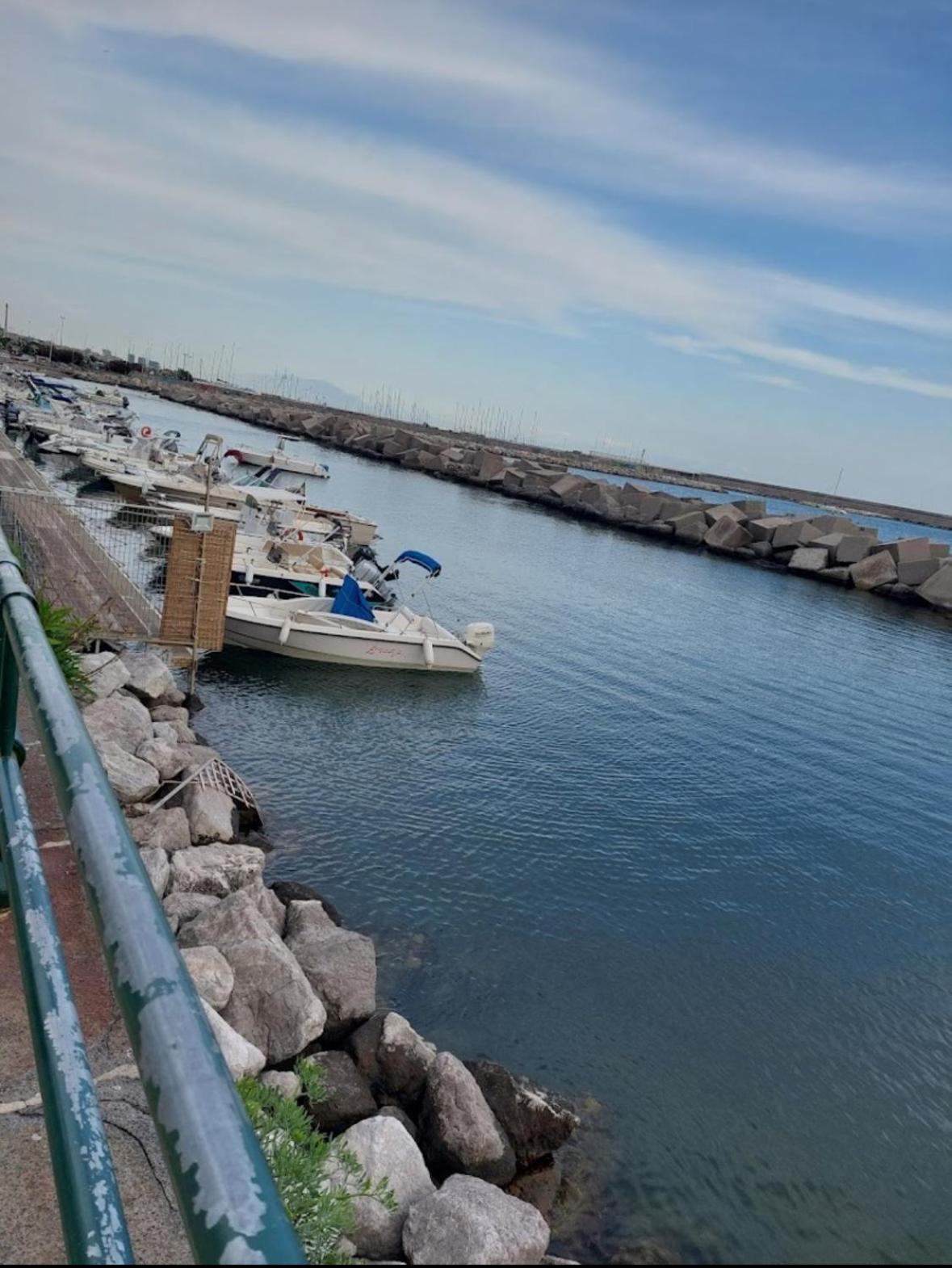 Salerno Mare E Luci Apartment Bagian luar foto