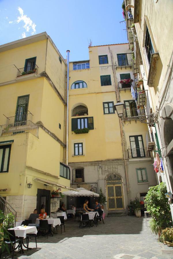 Salerno Mare E Luci Apartment Bagian luar foto
