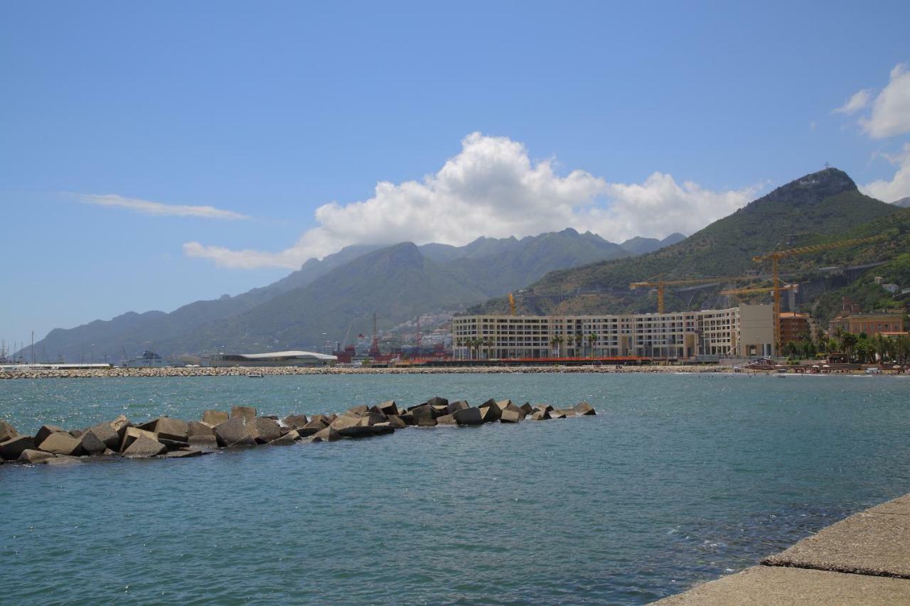 Salerno Mare E Luci Apartment Bagian luar foto